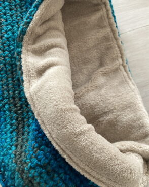 Cache-cou en laine dégradée bleu gris et noir – doublé polaire