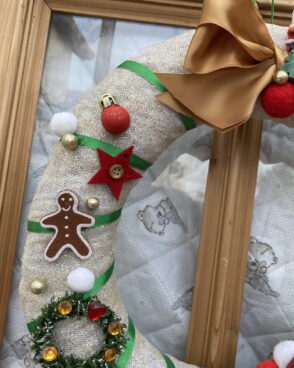 Couronne de Noël blanche – Cadeaux et Symboles de Noël